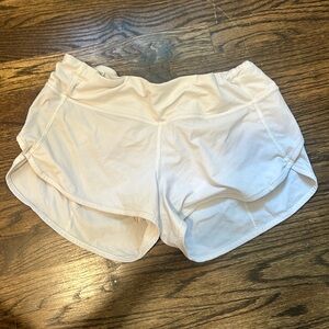 White Lululemon Size 6 Shorts 🤍